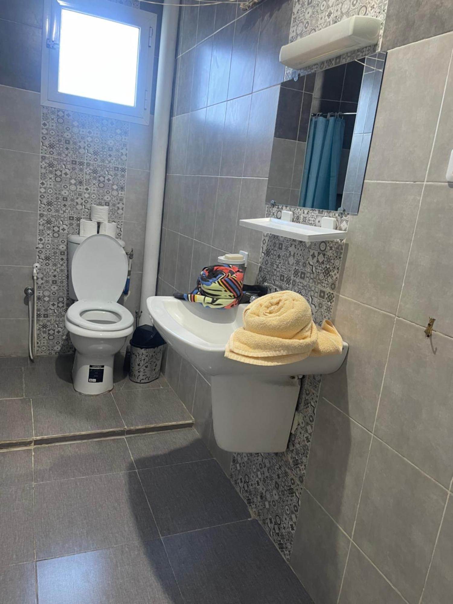 Cosy Furnished Appartment Ezzahra Luaran gambar